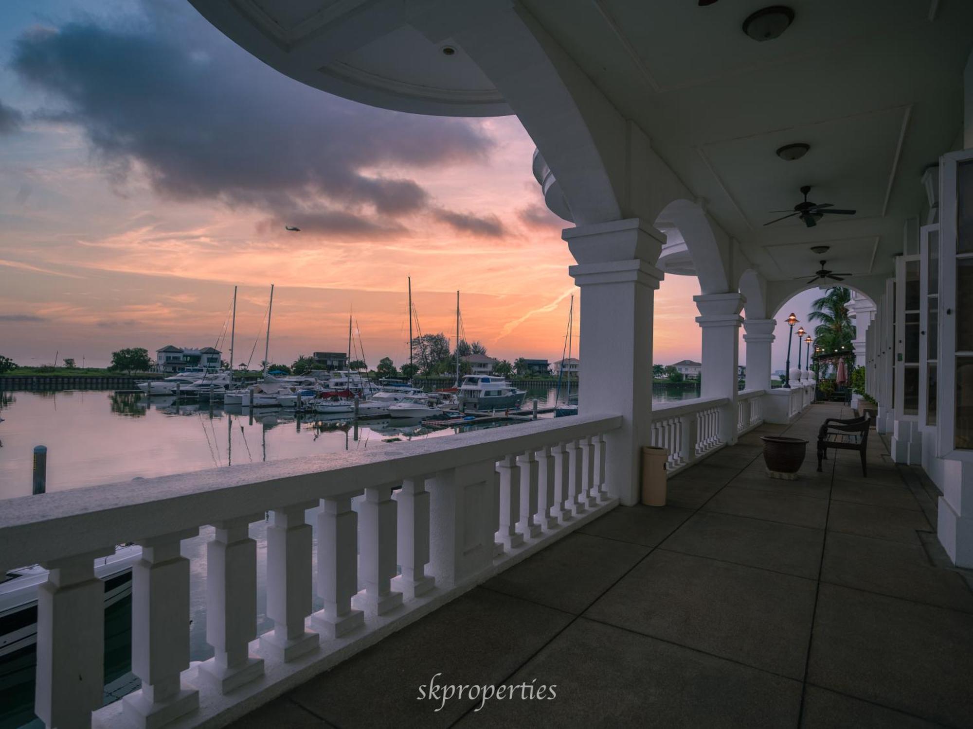 Seaview Suites At Admiral Bay พอร์ตดิ๊กสัน ภายนอก รูปภาพ